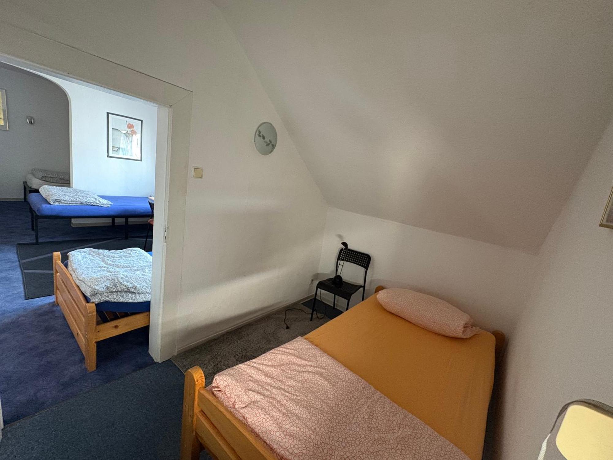 Apartment Hope Inn Gross-Zimmern Bagian luar foto