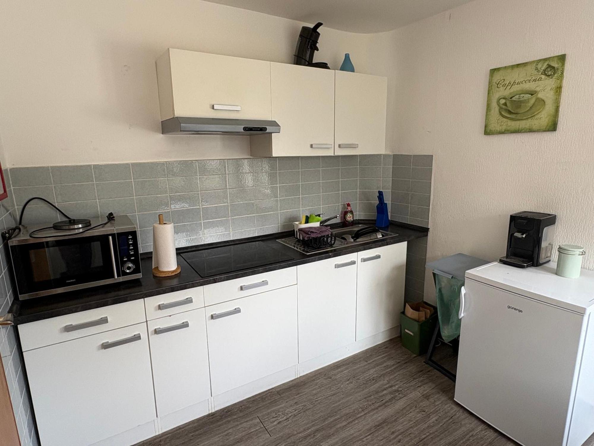 Apartment Hope Inn Gross-Zimmern Bagian luar foto