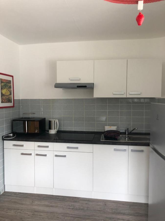 Apartment Hope Inn Gross-Zimmern Bagian luar foto
